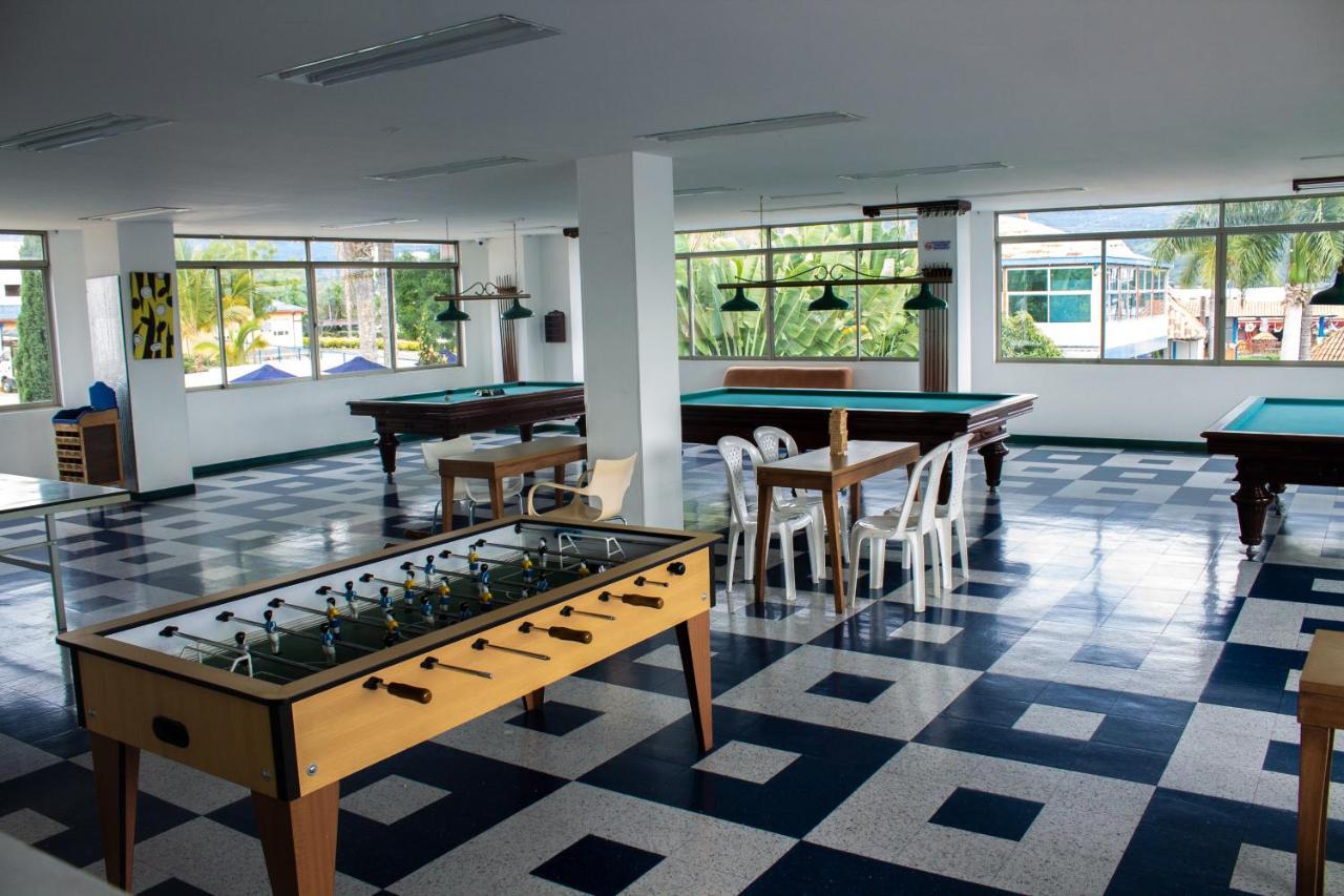 Hotel Chinauta Real Екстериор снимка