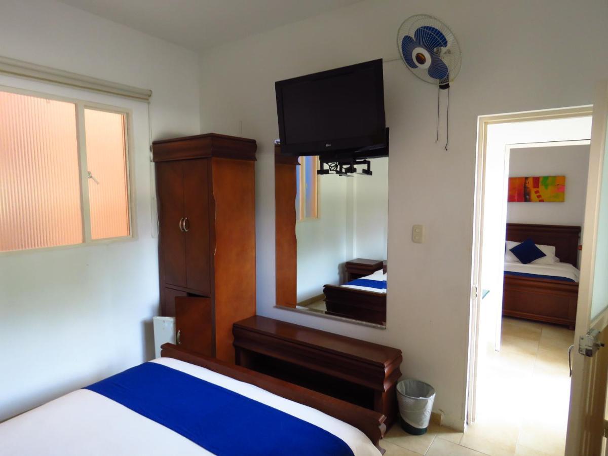 Hotel Chinauta Real Екстериор снимка