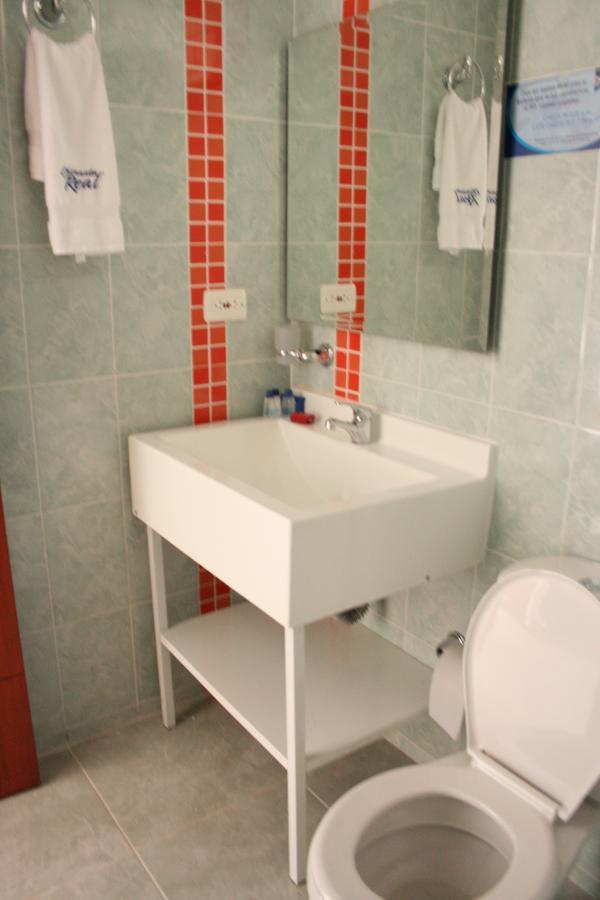 Hotel Chinauta Real Екстериор снимка