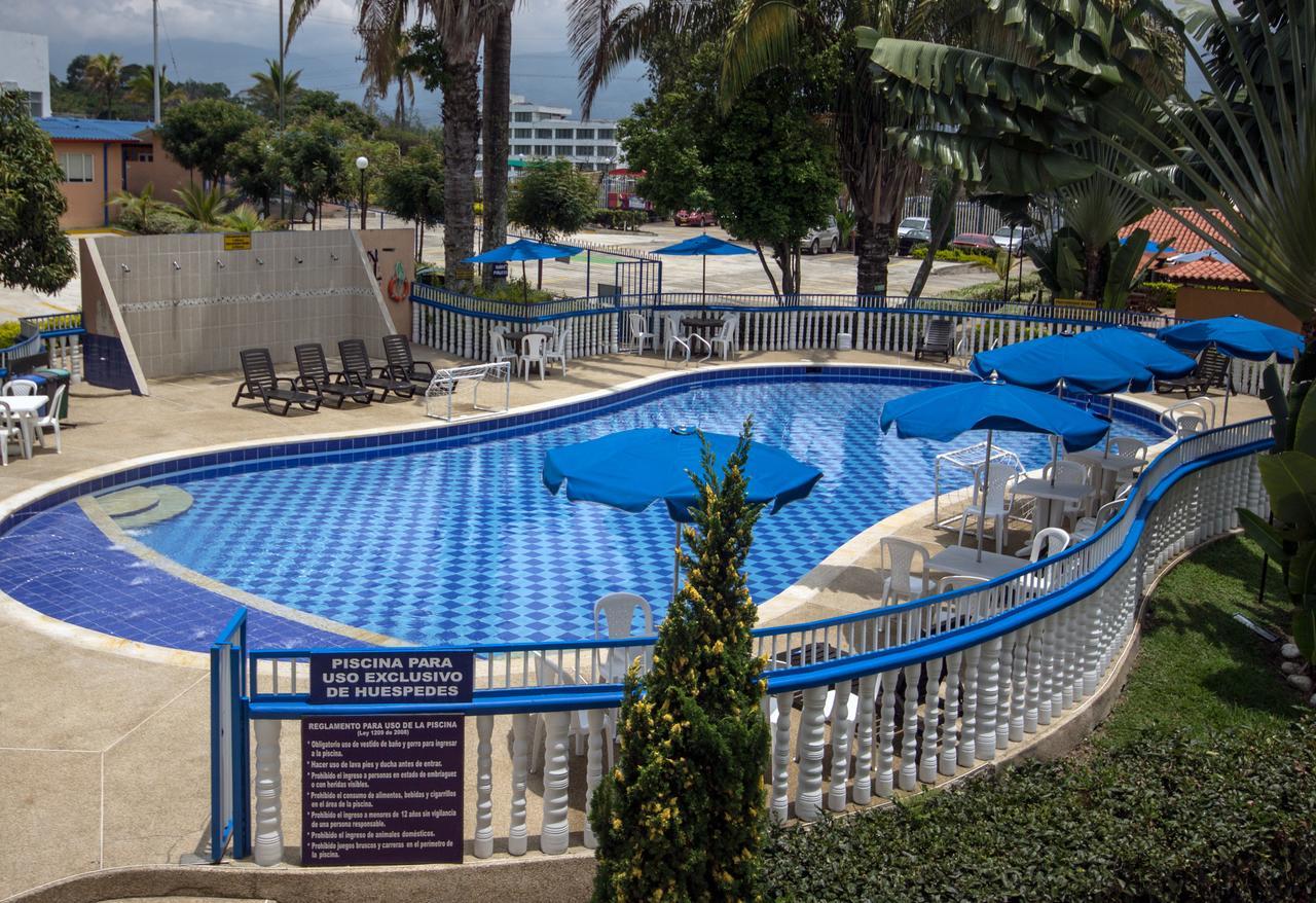 Hotel Chinauta Real Екстериор снимка